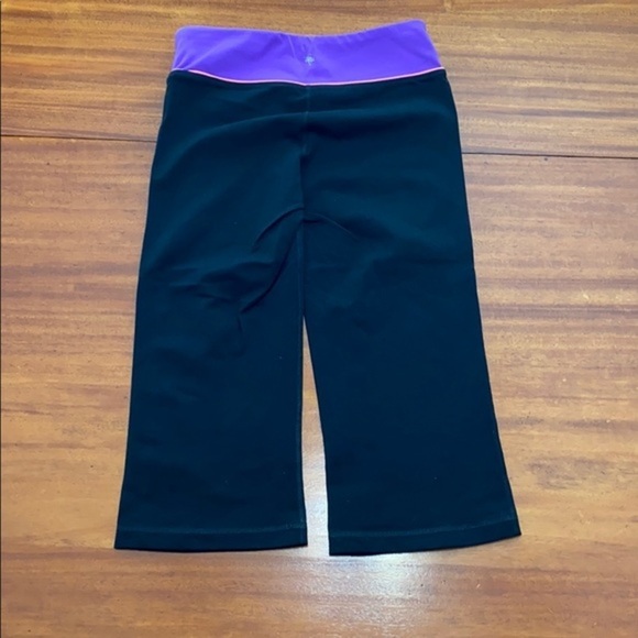 Workout Crops - Picture 8 of 11